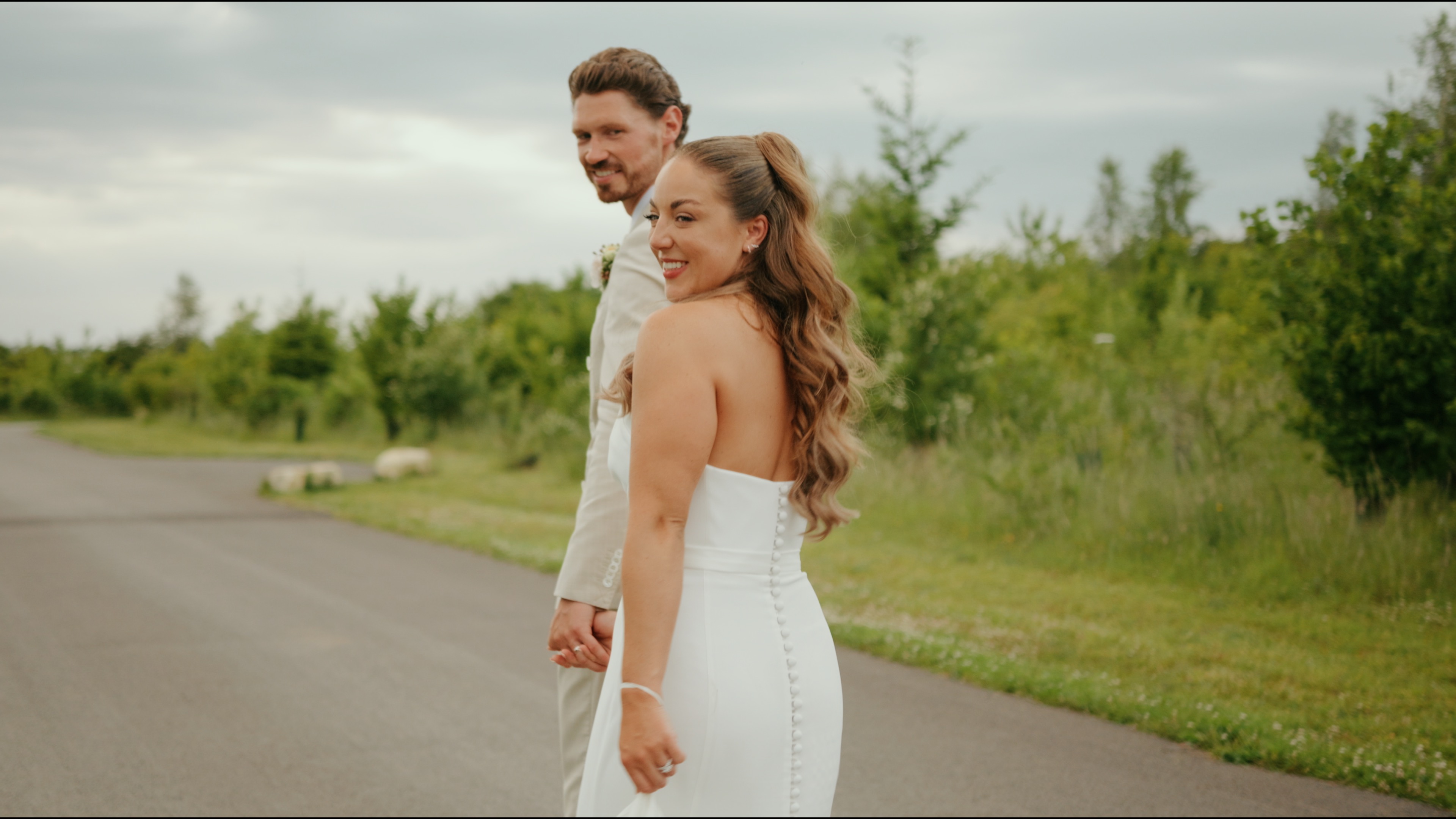 Wedding film at Old Gore Barn Cotswolds by Alistair Kings